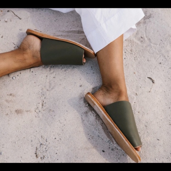 st agni Shoes - Army green St. Agni Slides